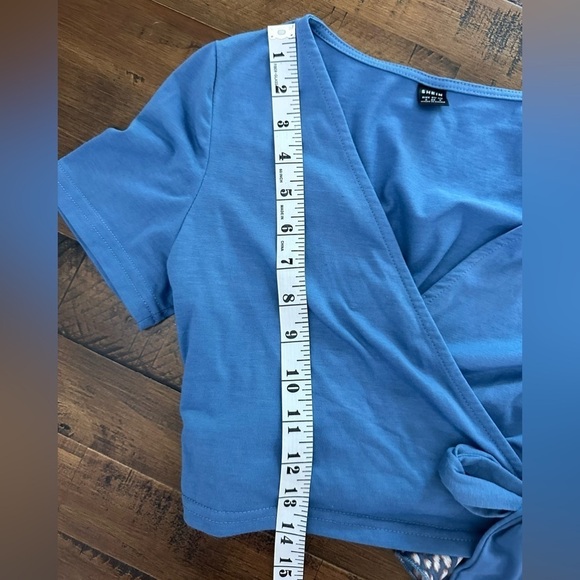 Shein Short Sleeve Wrap Top and Skirt Small - Picture 6 of 9